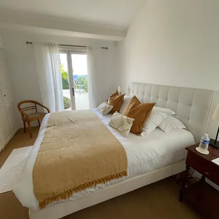 Magnifique Avec Vue De Rêve Golfe De St Tropez * Grimaud