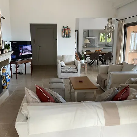 Maelvi Villa Grimaud